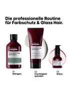 LOréal Professionnel Vitamino Color Spectrum Green Dyes Neutralizing Shampoo 300 ml